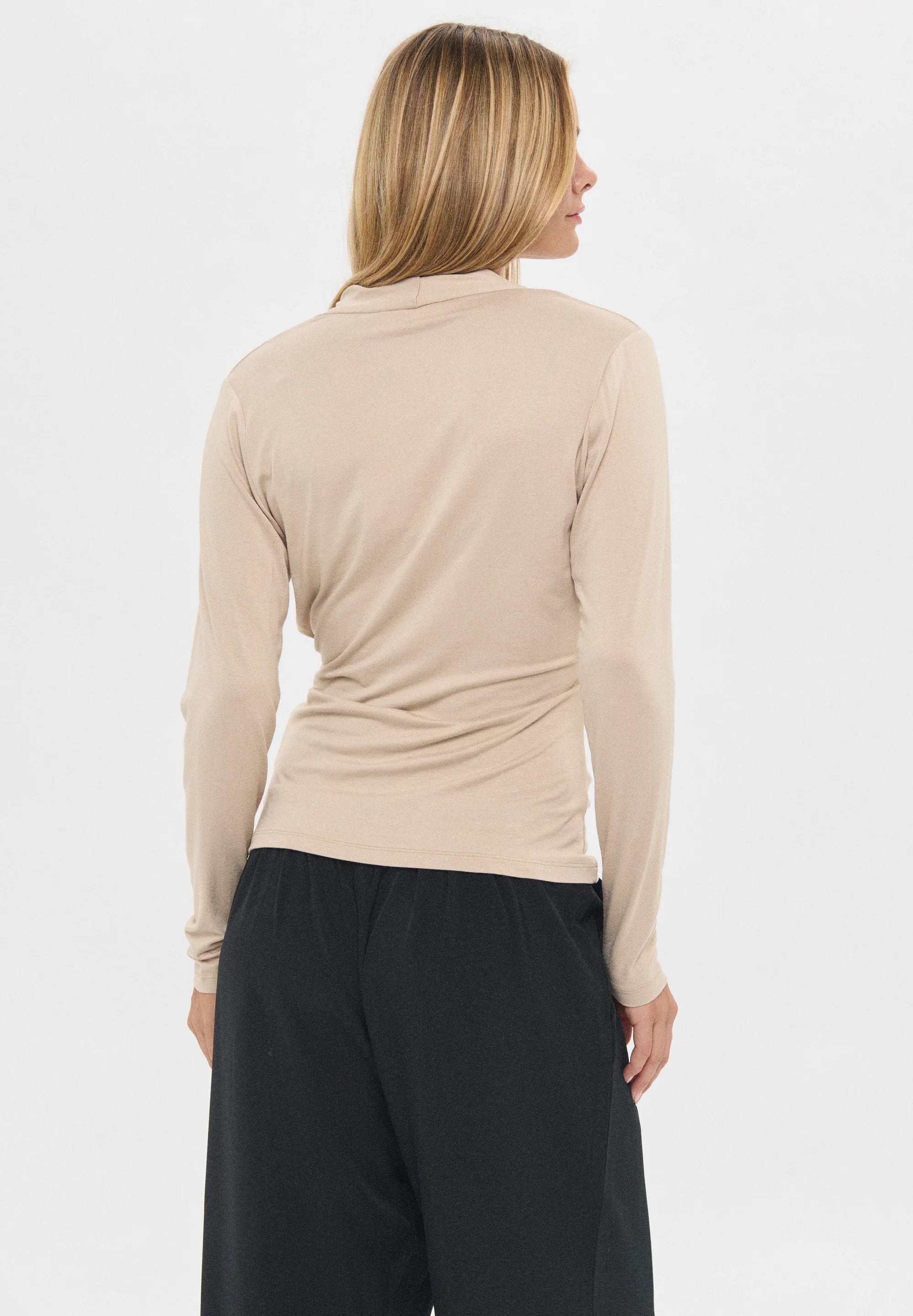 Saint Tropez VIGGASZ WRAP Long-Sleeve Top – Oxford Tan