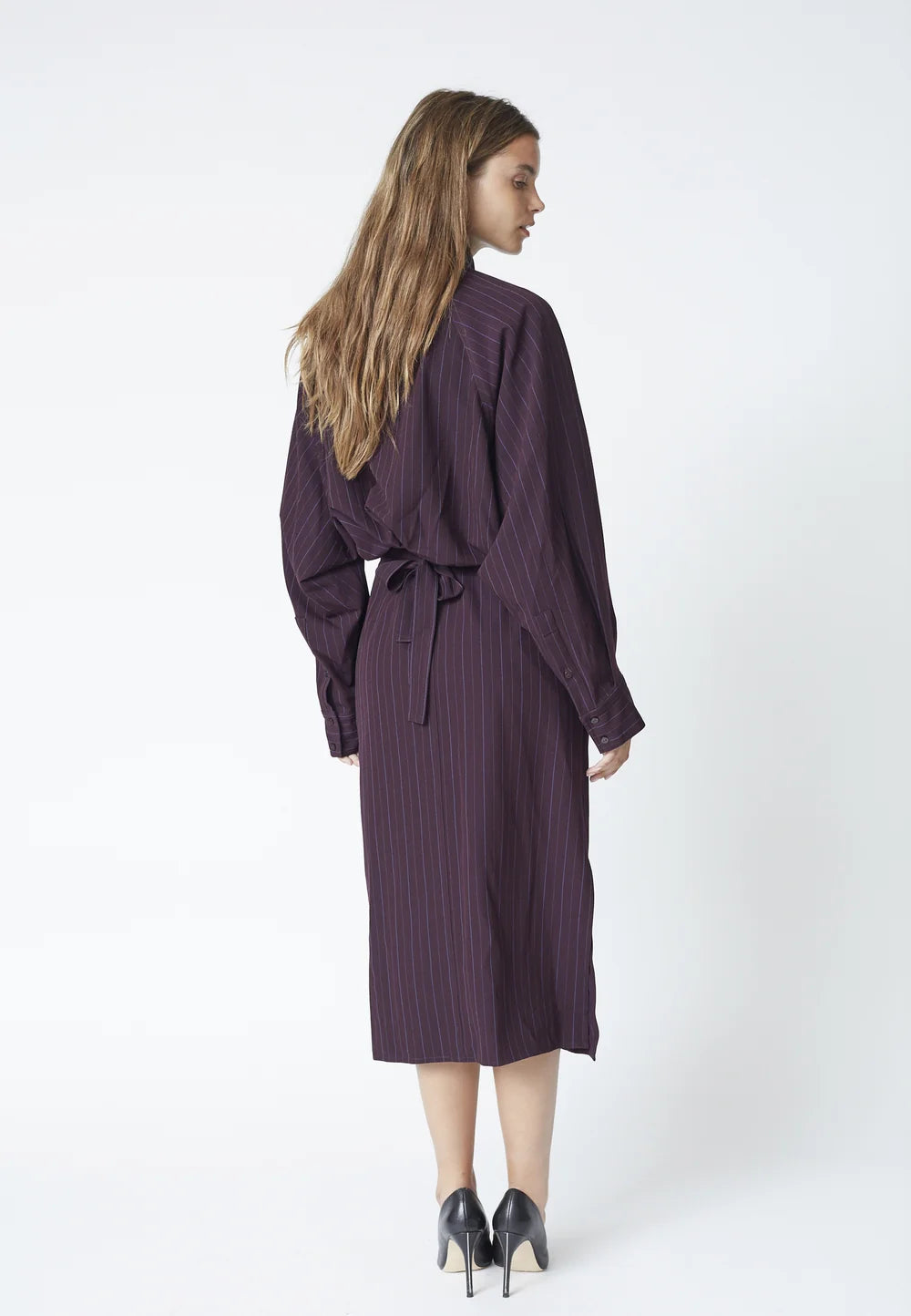 Co'couture Trinny CC csíkos, denevérujjú midiruha – szilva