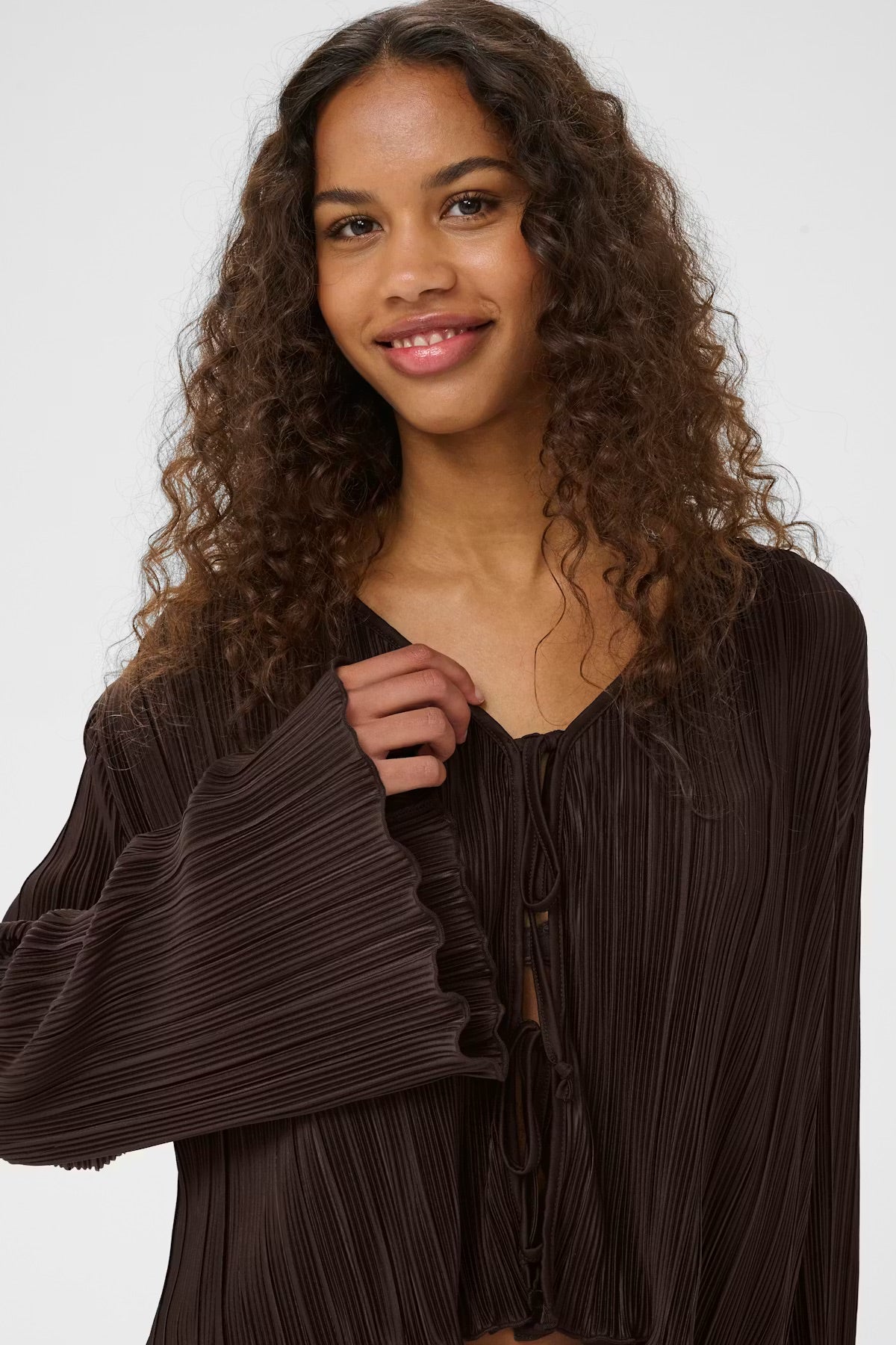Saint Tropez ZuniSZ Pleated Blouse – Chocolate Brown