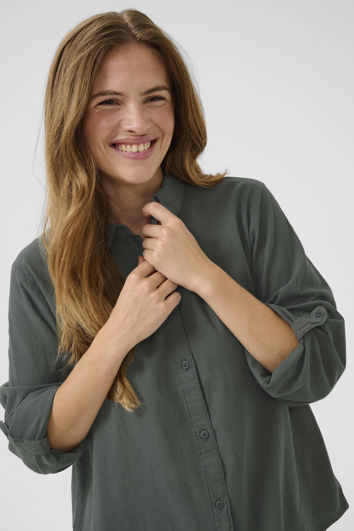 Kaffe KAnaya Button-Through Blouse – Balsam Green