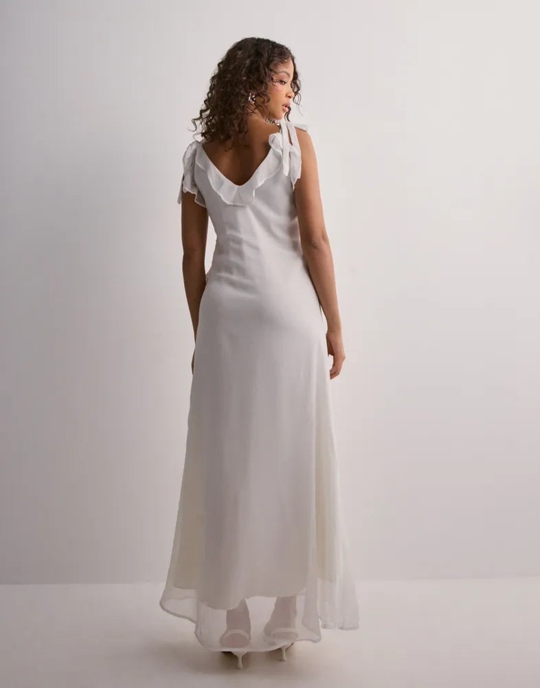 Neo Noir Dara Ruffle Chiffon Maxi Dress – White