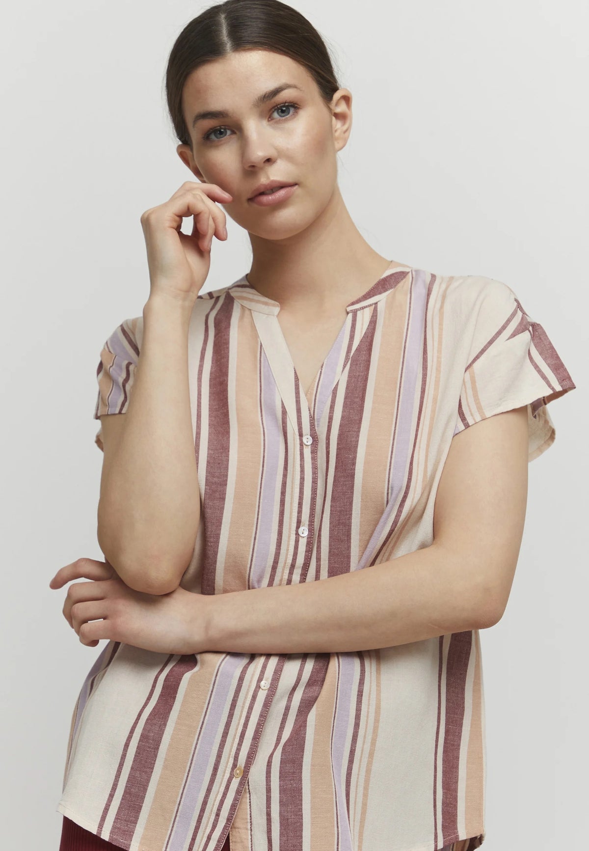 b.young BYHamia csíkos, gombos blúz – Beige Multi