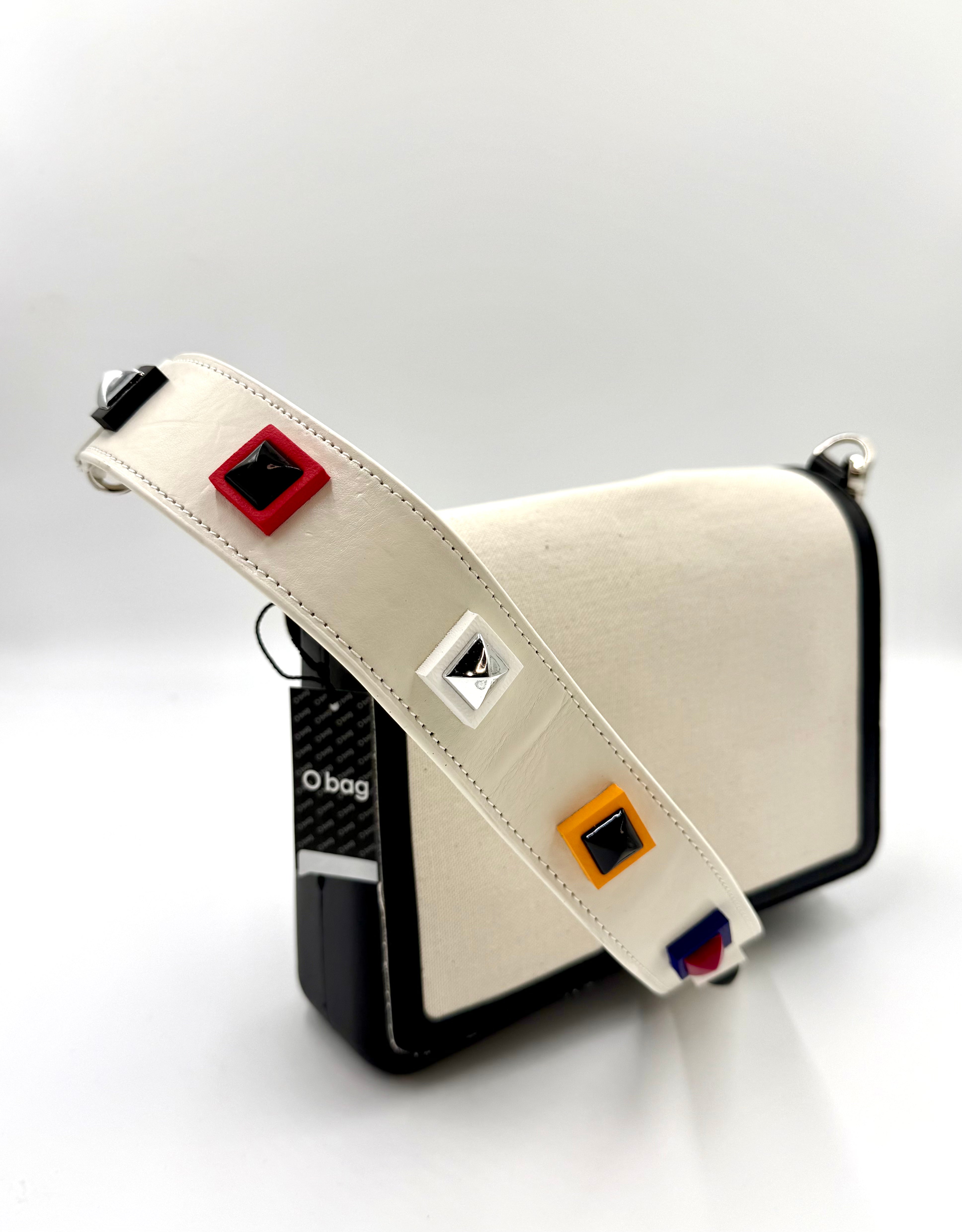 O bag Pocket Compact Crossbody Bag
