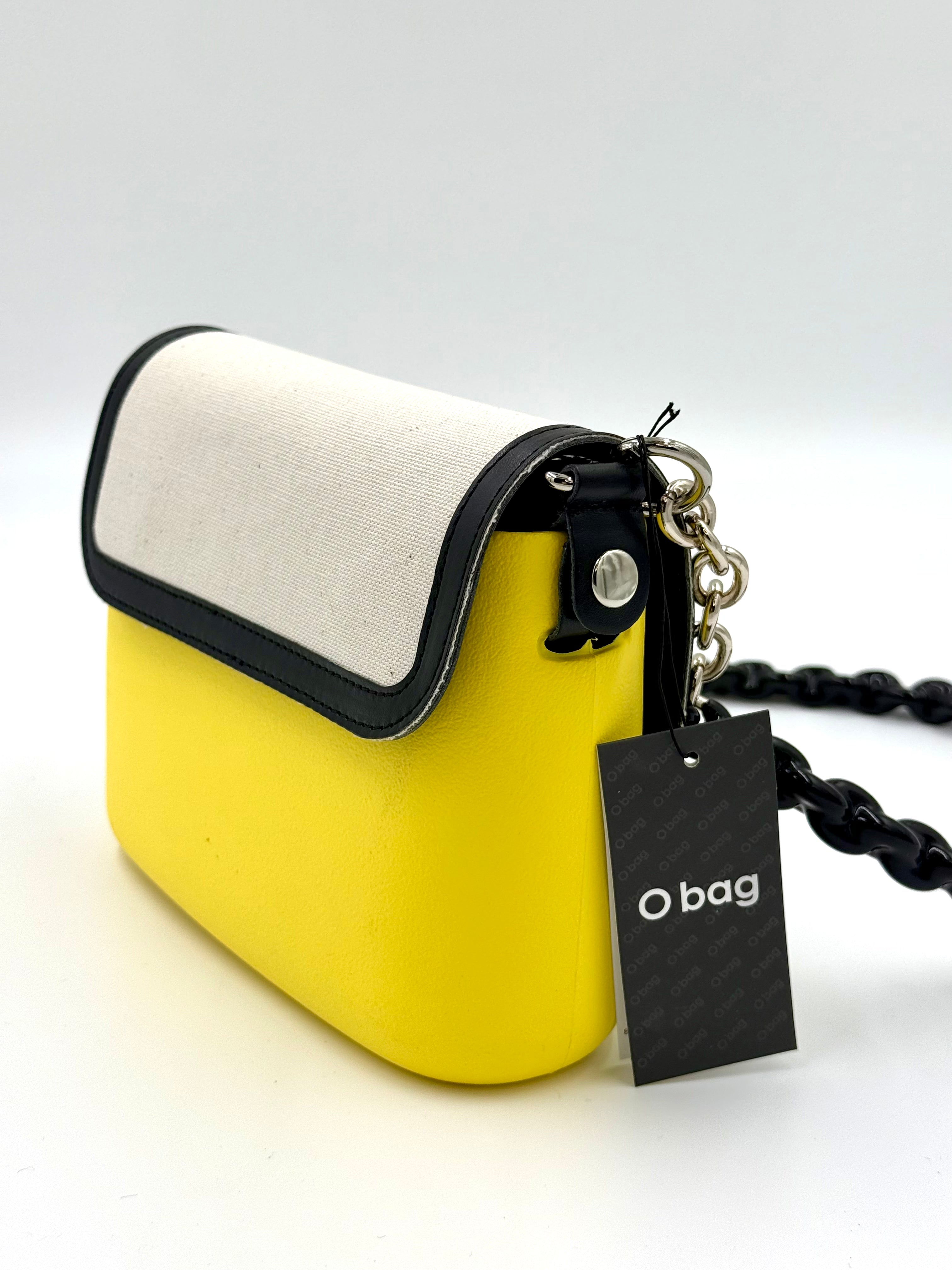 O bag Pocket Compact Crossbody Bag