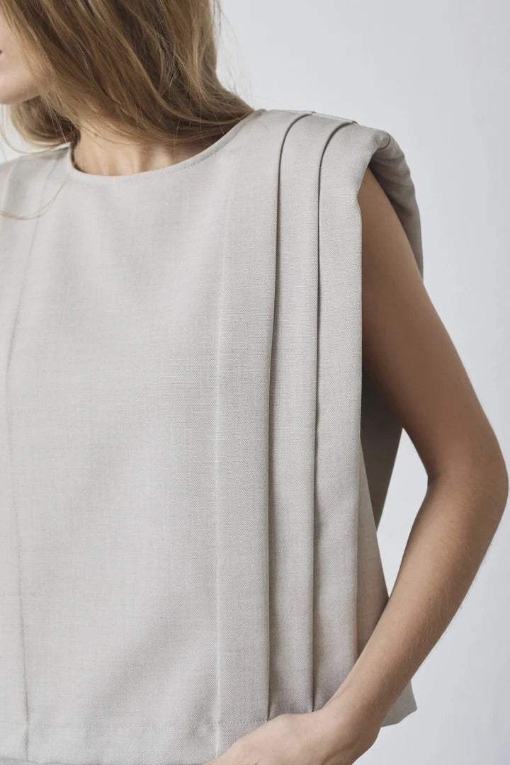 Co'couture Mava CC Padded Pleat Short-Sleeve Top – Bone