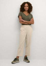 Kaffe KAsakura Cropped Tailored Trousers – Sand Beige
