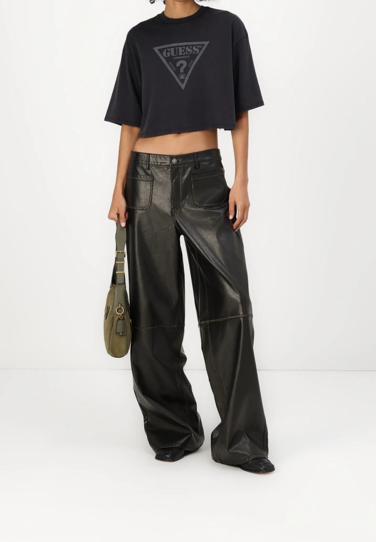 Guess Originals Triangle Logo Crop T-Shirt – Black