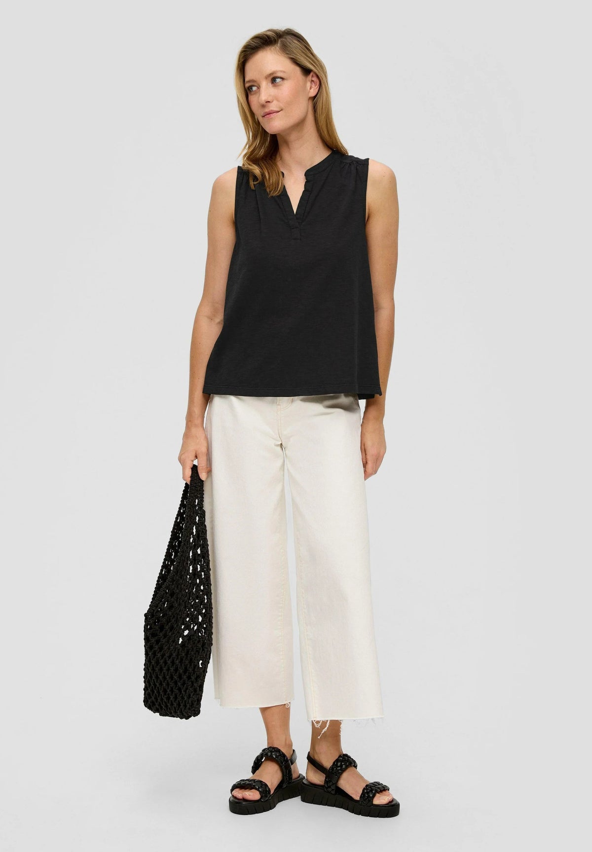s.Oliver Sleeveless Blouse with V-Neck – Black