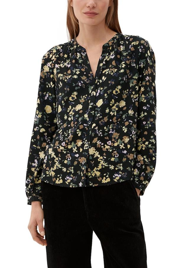 s.Oliver Ditsy Floral Print Blouse – Black with Cream & Green