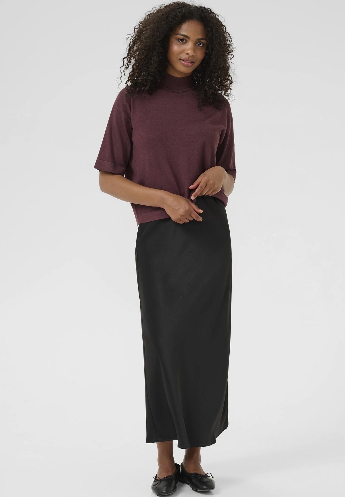 Kaffe Kalizza Cropped Mock-Neck Top – Bordeaux