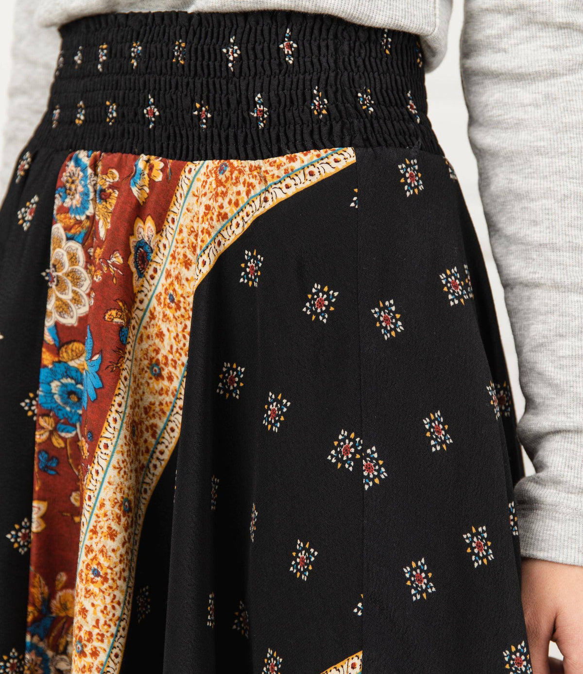 Desigual Blunt virágmintás, aszimmetrikus szoknya
