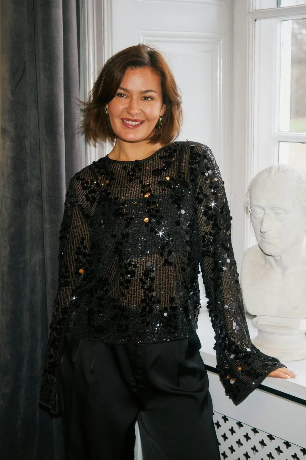 Neo Noir Blake Sequin Blouse – Black