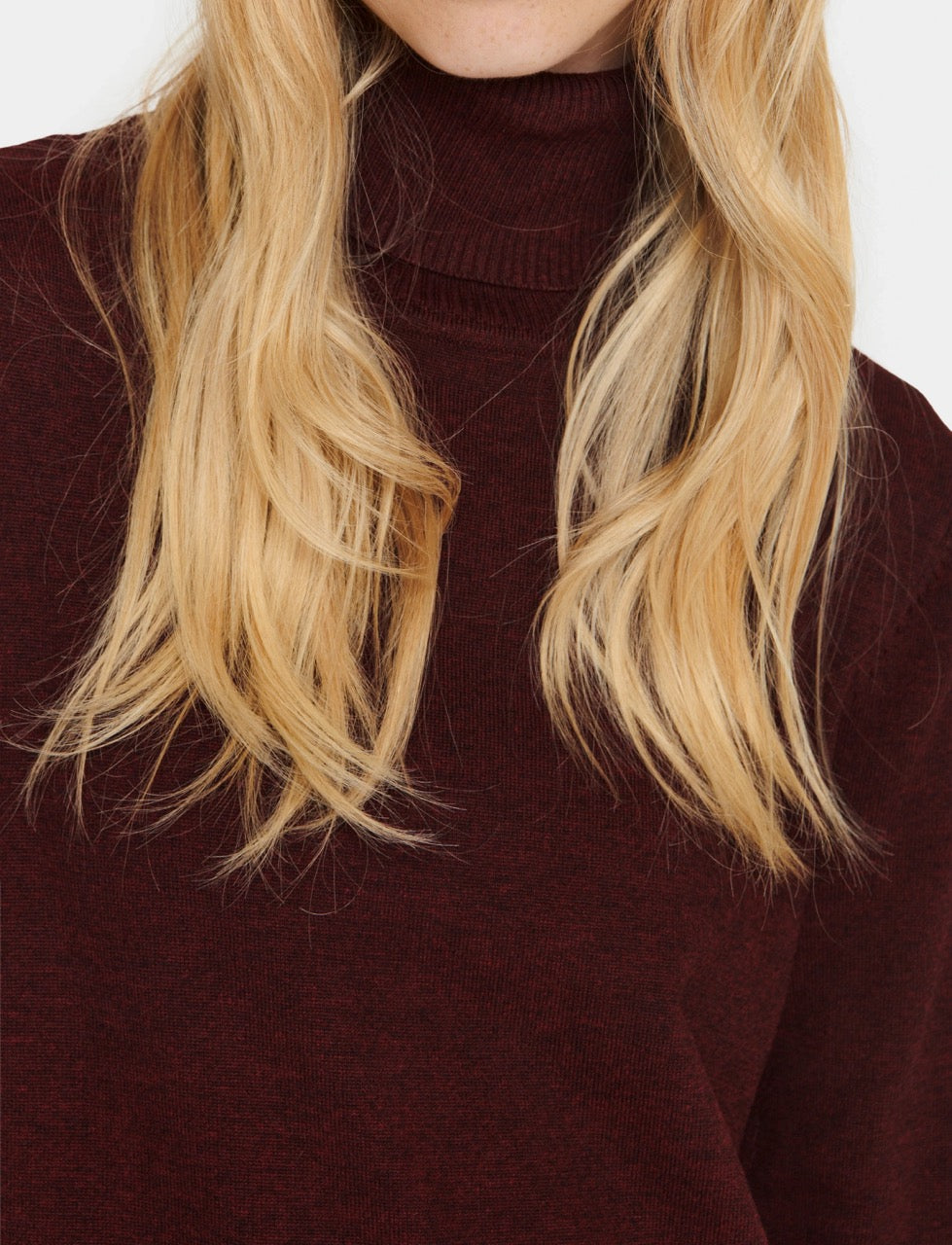 Saint Tropez MilaSZ Roll Neck Long Dress – Burgundy